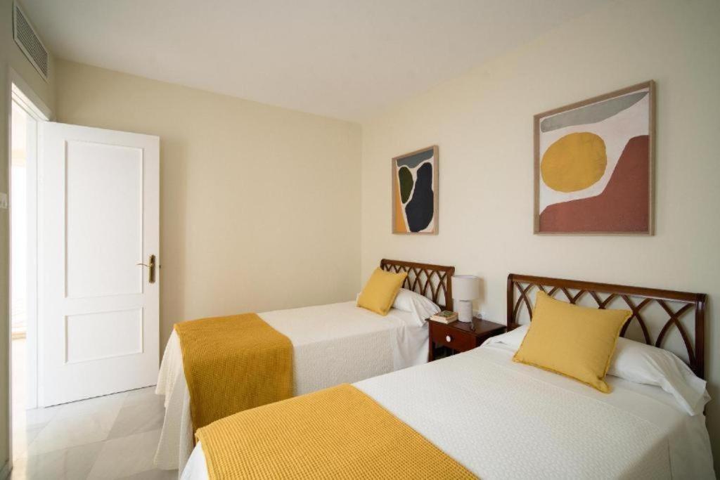 San Pablo Premium Suites Seville Luaran gambar